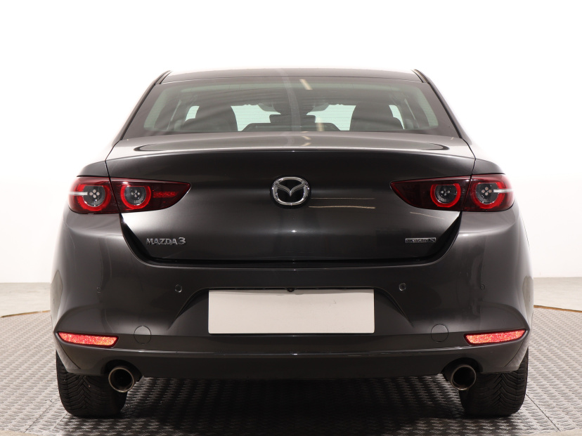 Mazda 3, 2019