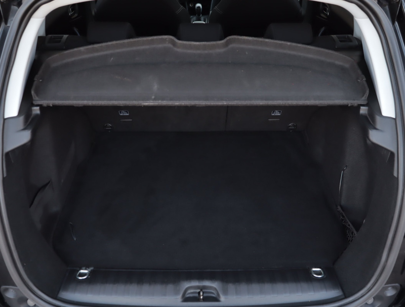 Peugeot 2008, 2017