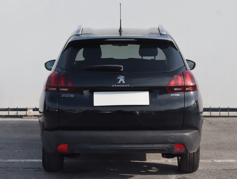 Peugeot 2008, 2017
