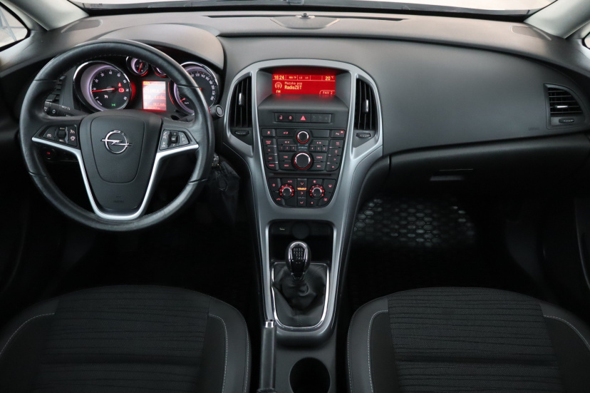 Opel Astra, 2016