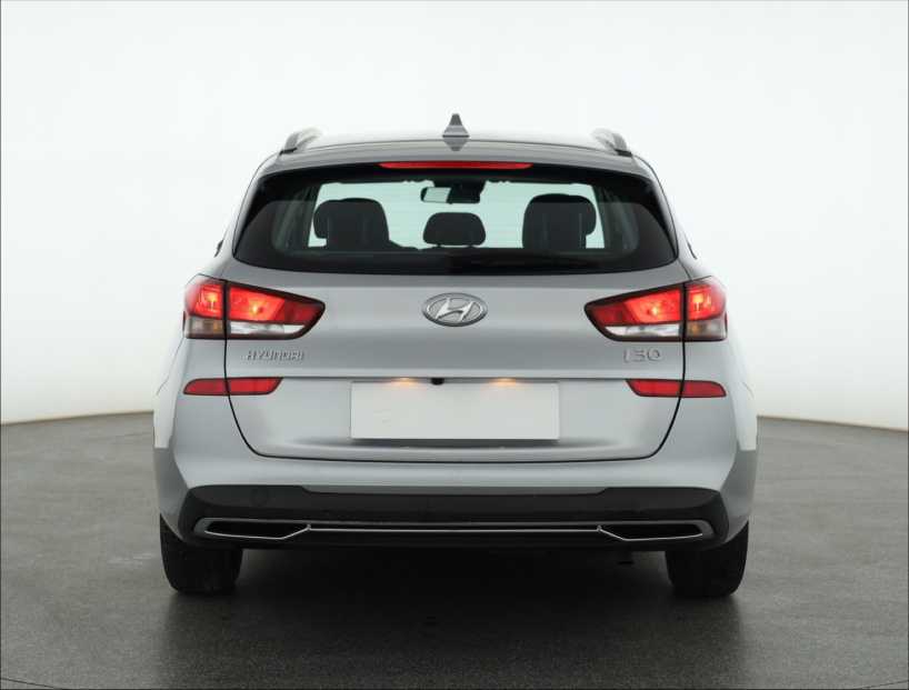 Hyundai i30, 2023