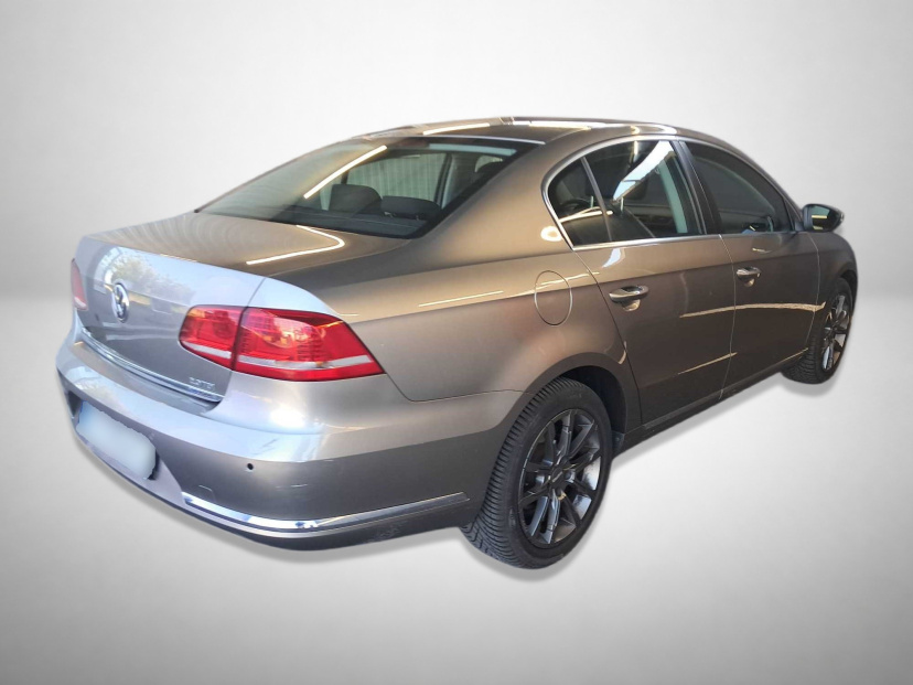 Volkswagen Passat, 2013
