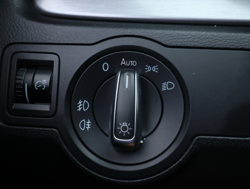 Volkswagen Passat, 2014