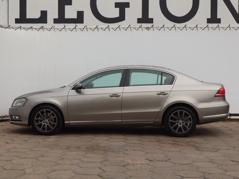 Volkswagen Passat, 2014