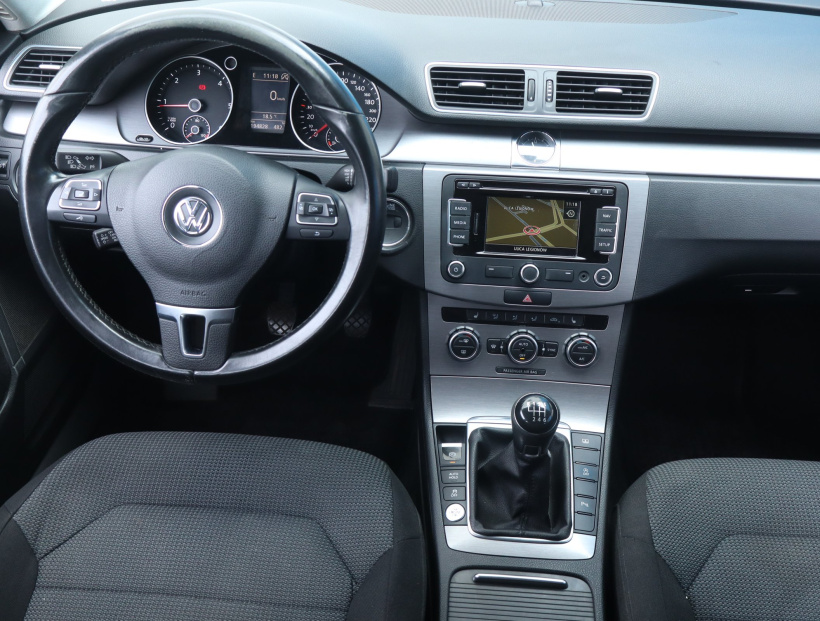 Volkswagen Passat, 2014