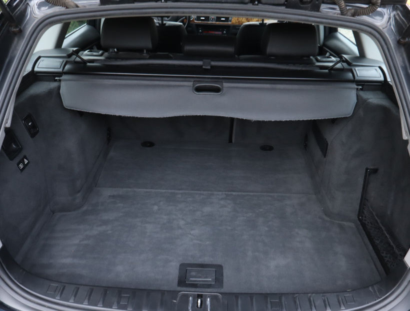 BMW 3, 2010