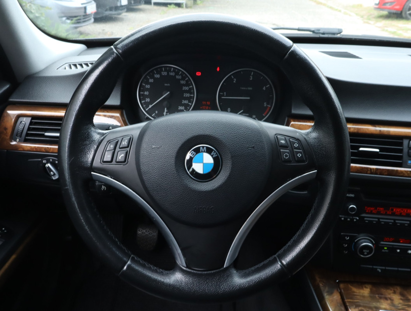 BMW 3, 2010