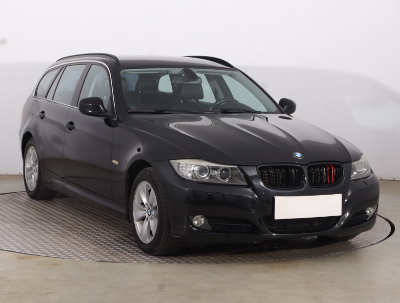 BMW 3, 2010