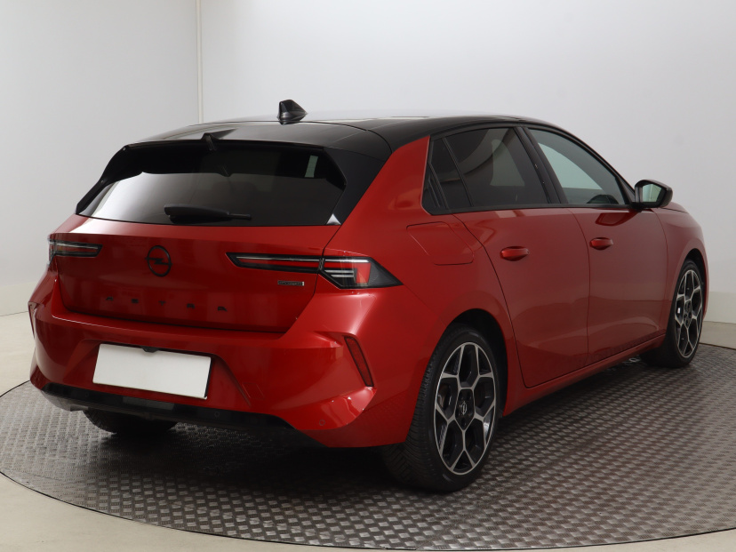 Opel Astra, 2022