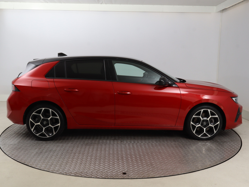 Opel Astra, 2022