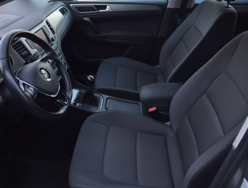 Volkswagen Golf Sportsvan, 2018