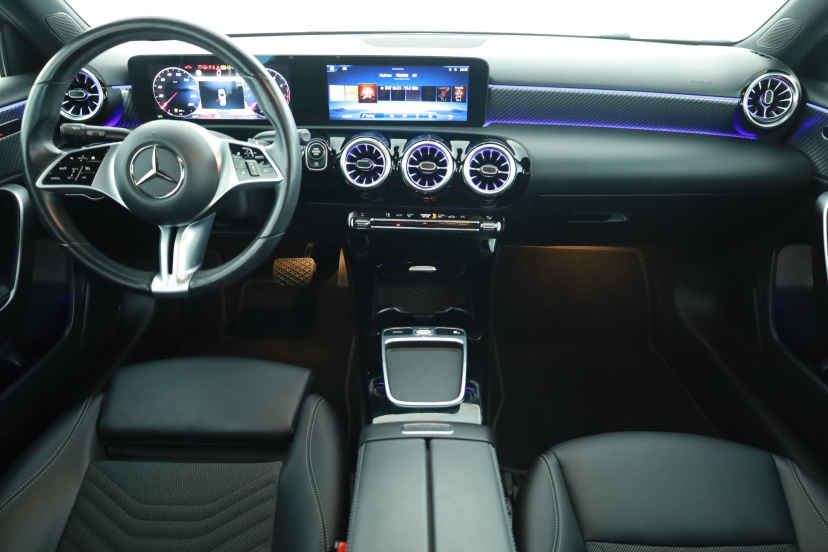 Mercedes-Benz A, 2023