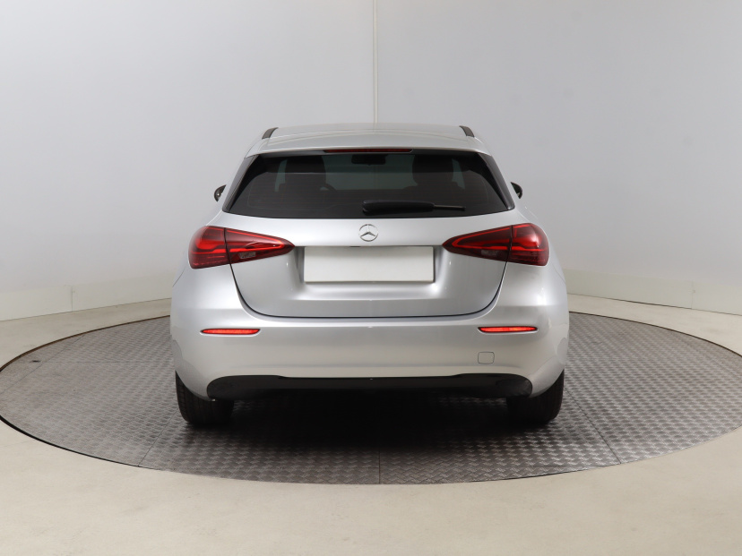 Mercedes-Benz A, 2023