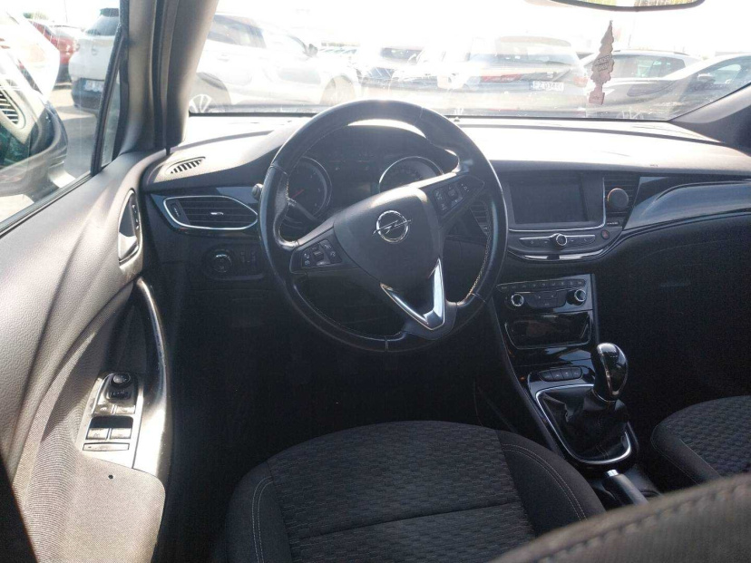 Opel Astra, 2017