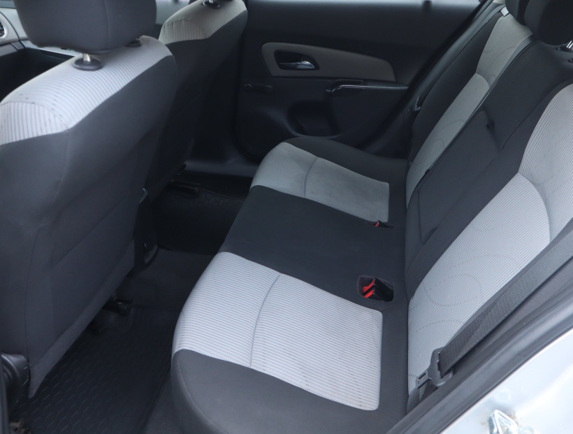 Chevrolet Cruze, 2013