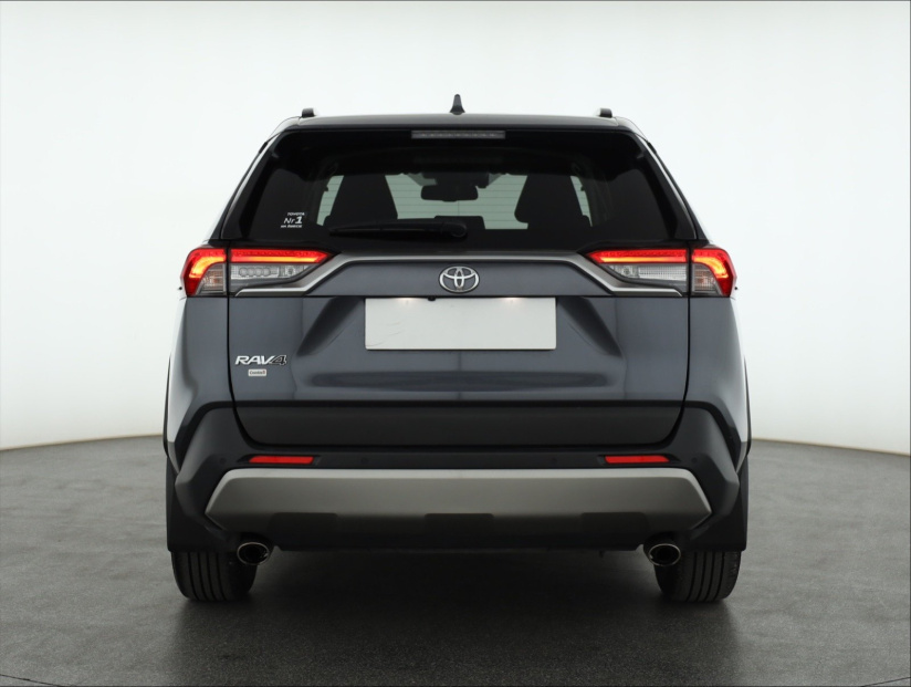 Toyota RAV 4, 2022