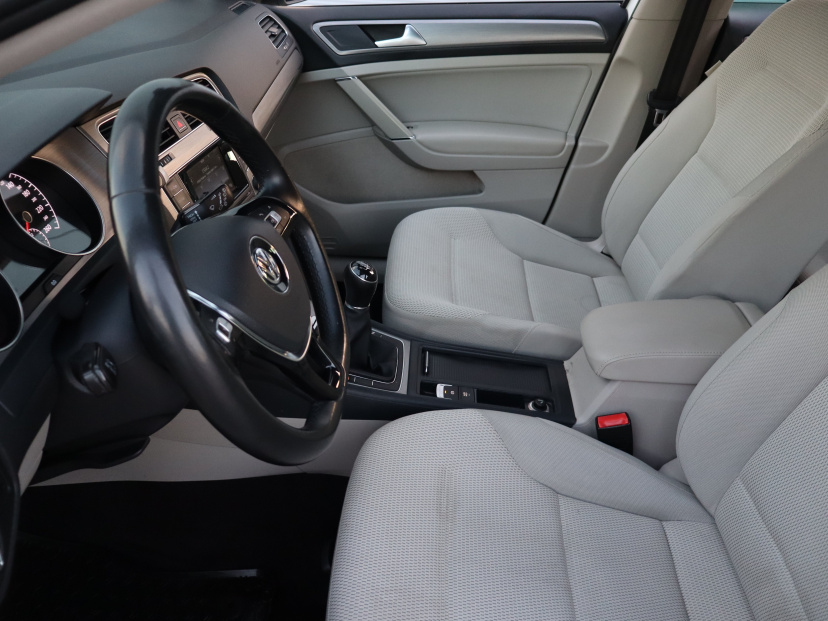 Volkswagen Golf, 2013