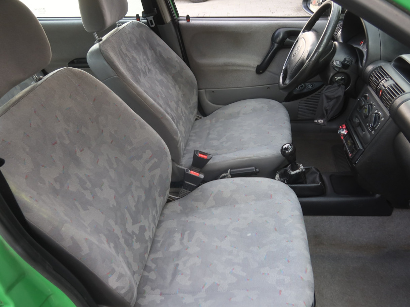 Opel Corsa, 1997