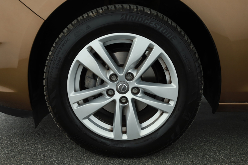 Opel Astra, 2017