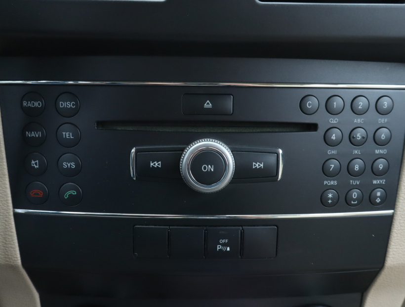 Mercedes-Benz GLK, 2010