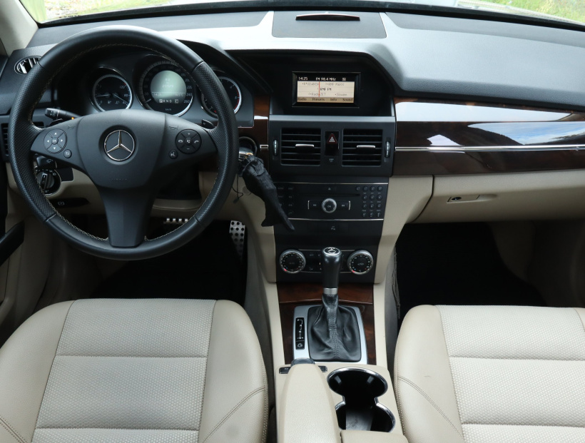 Mercedes-Benz GLK, 2010