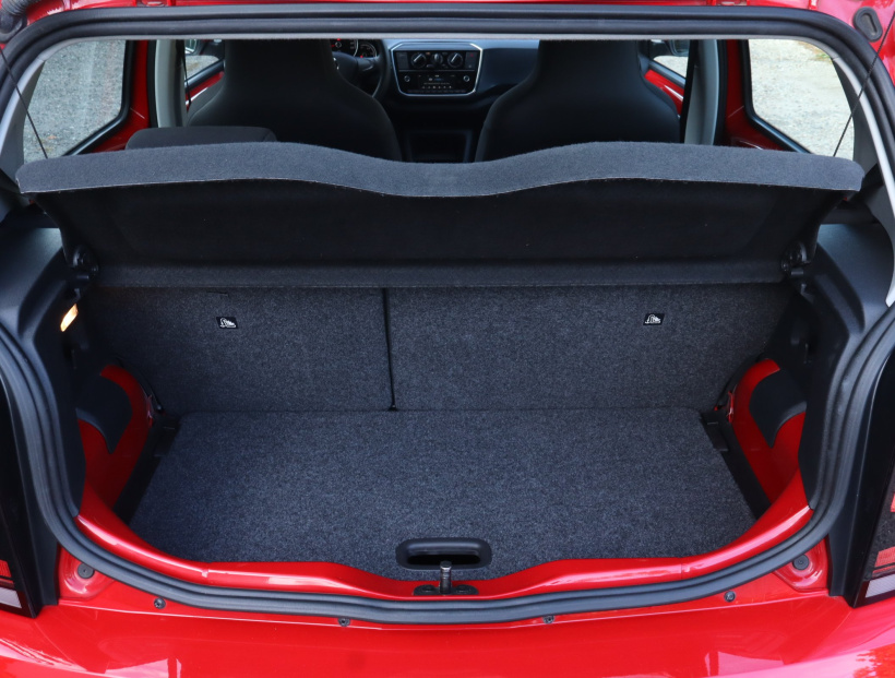 Volkswagen Up!, 2019