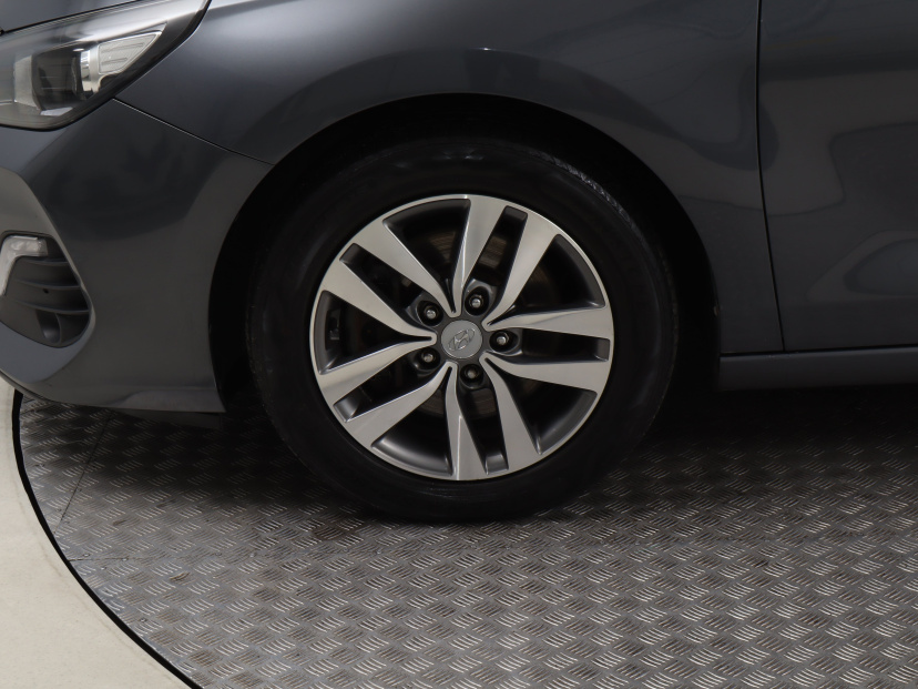 Hyundai i30, 2019
