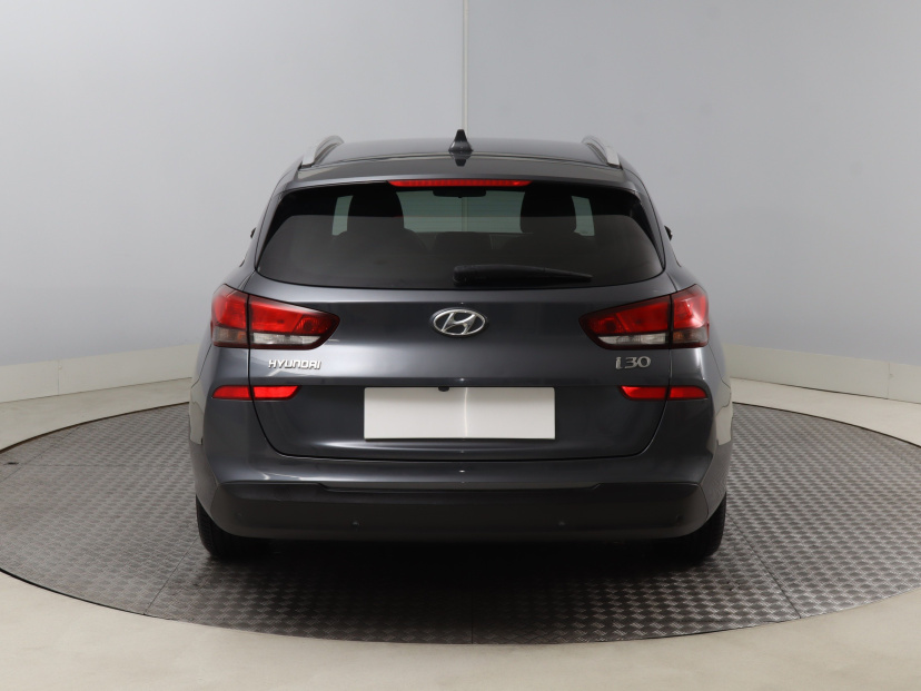 Hyundai i30, 2019