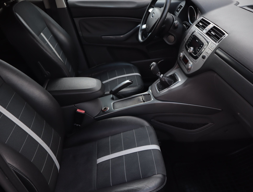 Ford Kuga, 2009