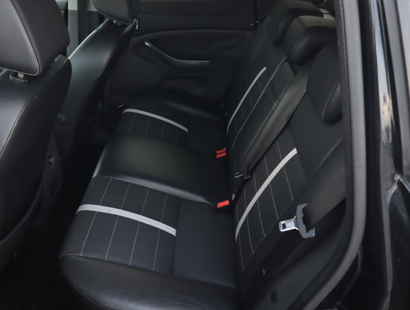 Ford Kuga, 2009