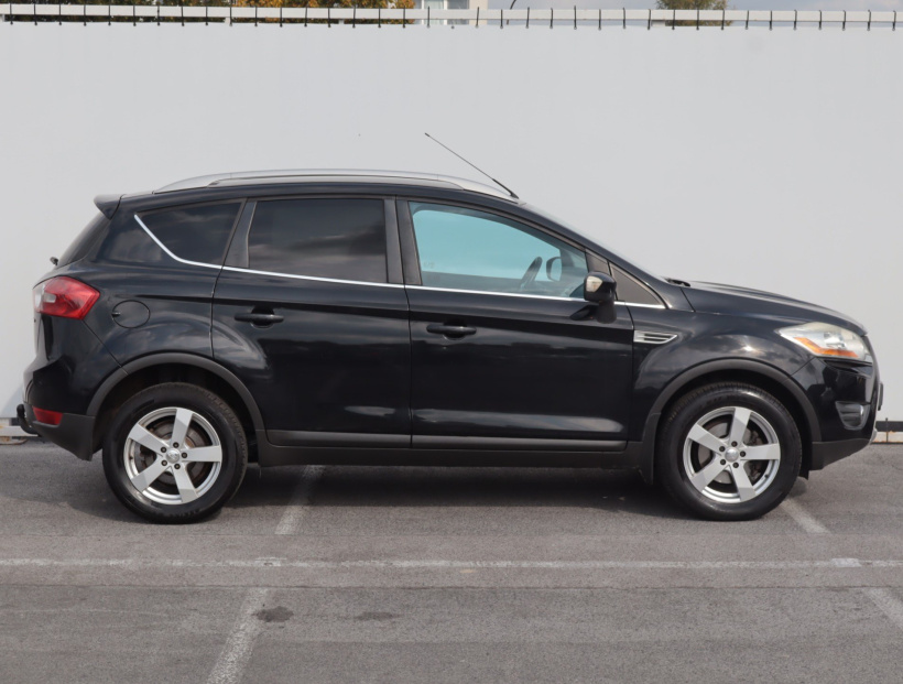 Ford Kuga, 2009