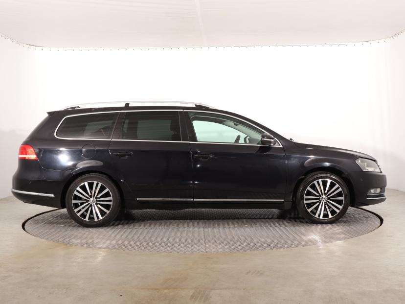 Volkswagen Passat, 2012