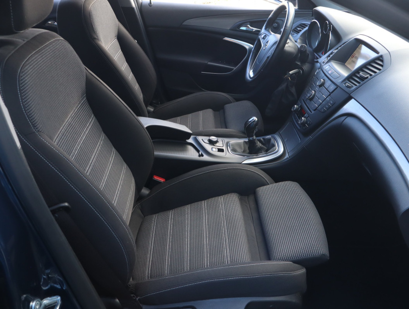 Opel Insignia, 2013