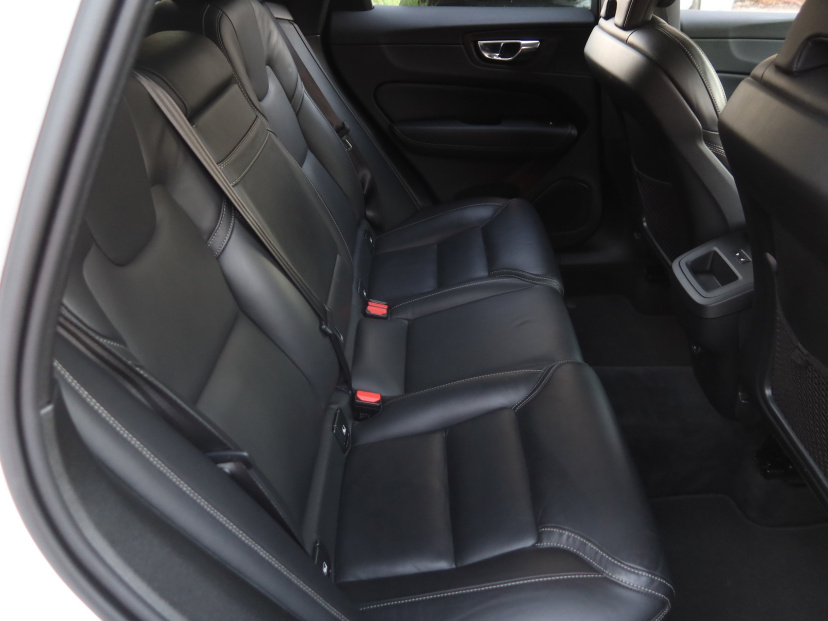 Volvo XC60, 2021