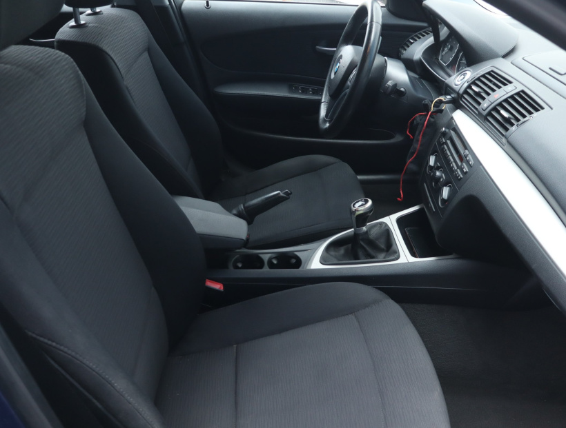 BMW 1, 2009