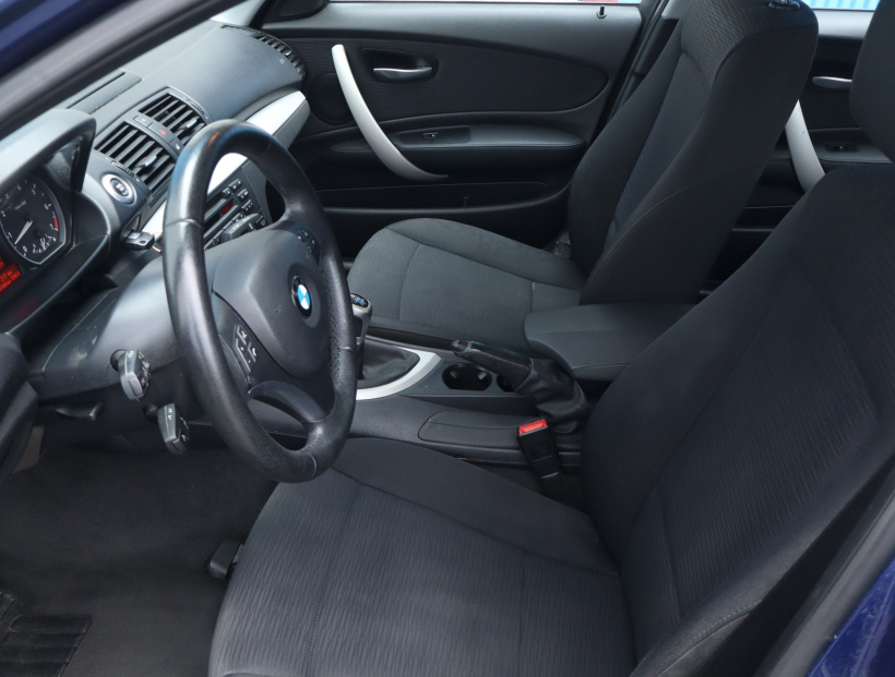 BMW 1, 2009