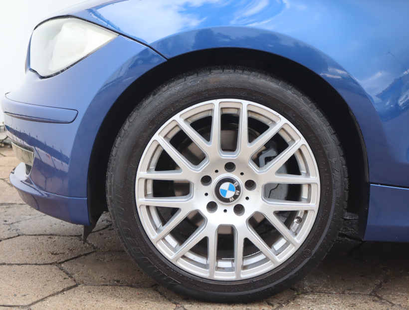 BMW 1, 2009