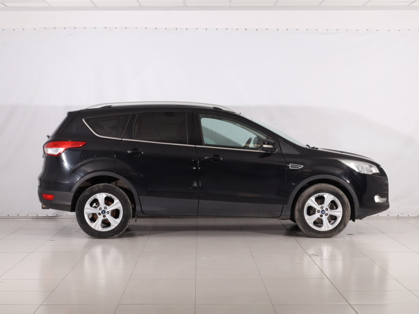 Ford Kuga, 2013