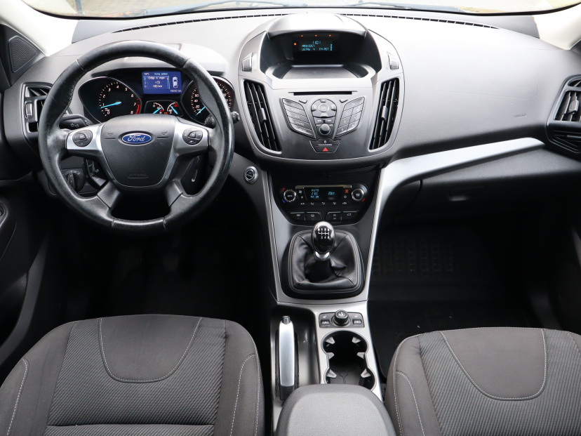 Ford Kuga, 2013
