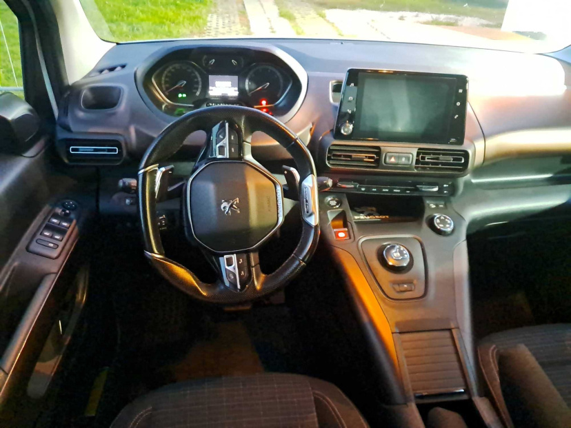 Peugeot Rifter, 2019