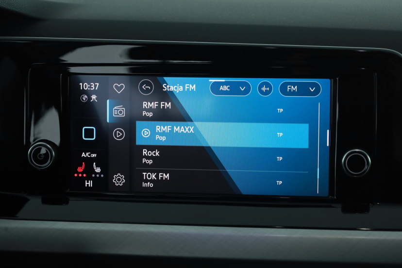 Volkswagen Golf, 2022