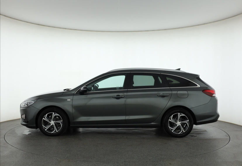 Hyundai i30, 2023