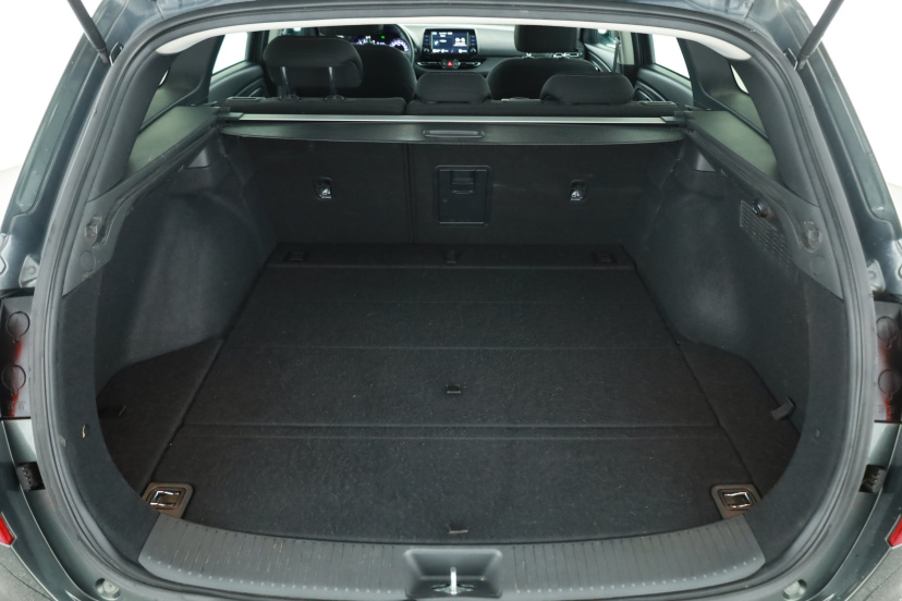 Hyundai i30, 2023