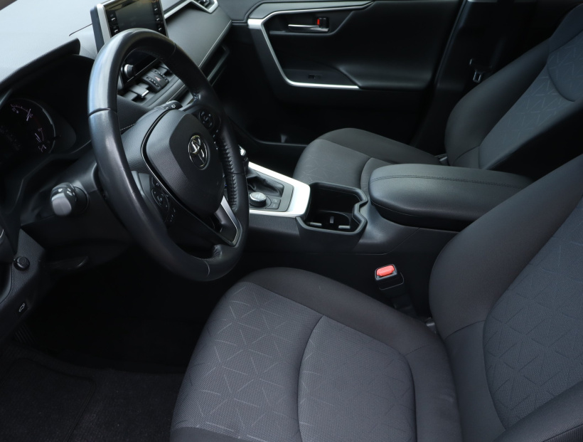 Toyota RAV 4, 2022