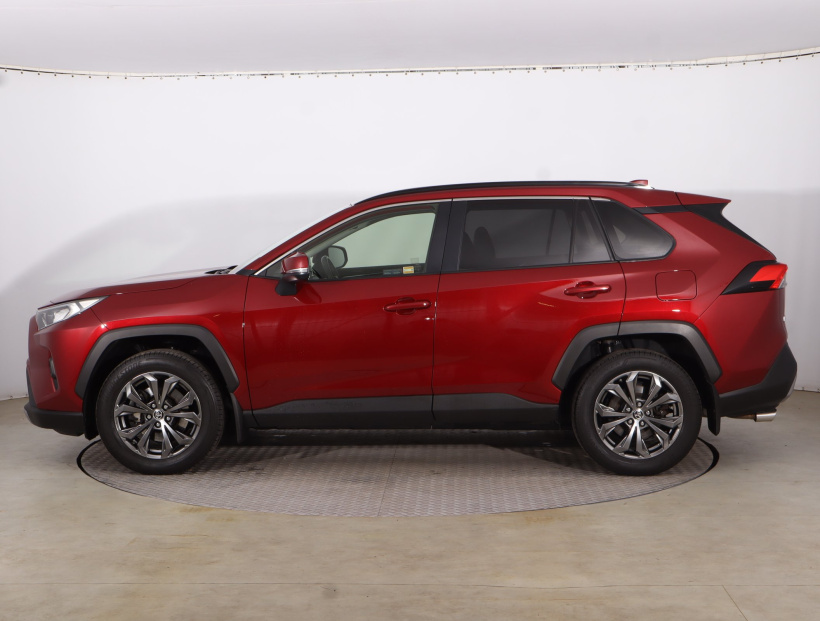 Toyota RAV 4, 2022