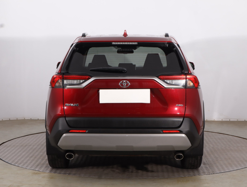 Toyota RAV 4, 2022