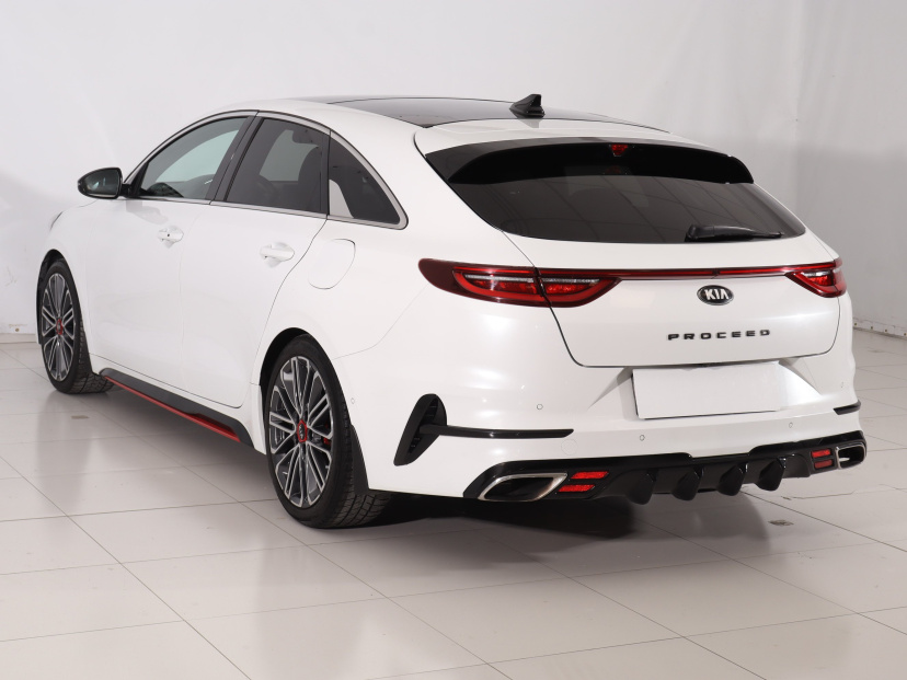 Kia ProCeed, 2021