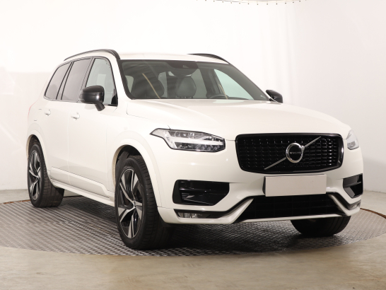 Volvo XC90 B5 AWD