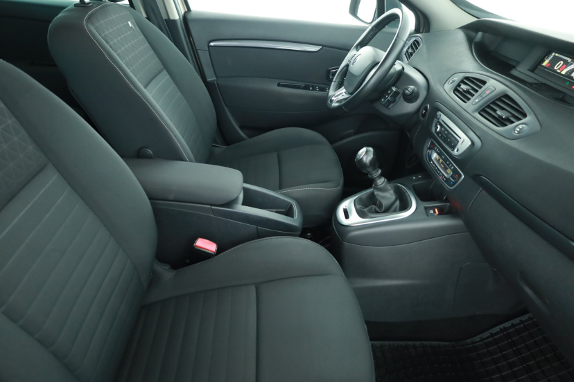 Renault Grand Scenic, 2016