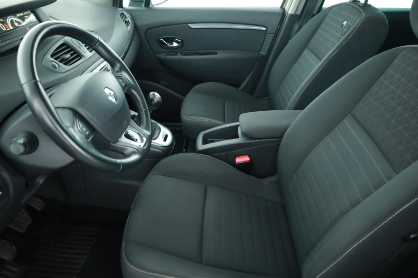 Renault Grand Scenic, 2016